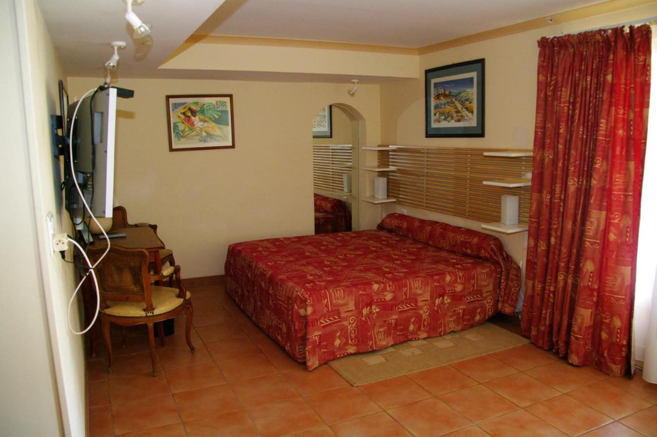 Residence Le Saint Victor Fontvieille Quarto foto